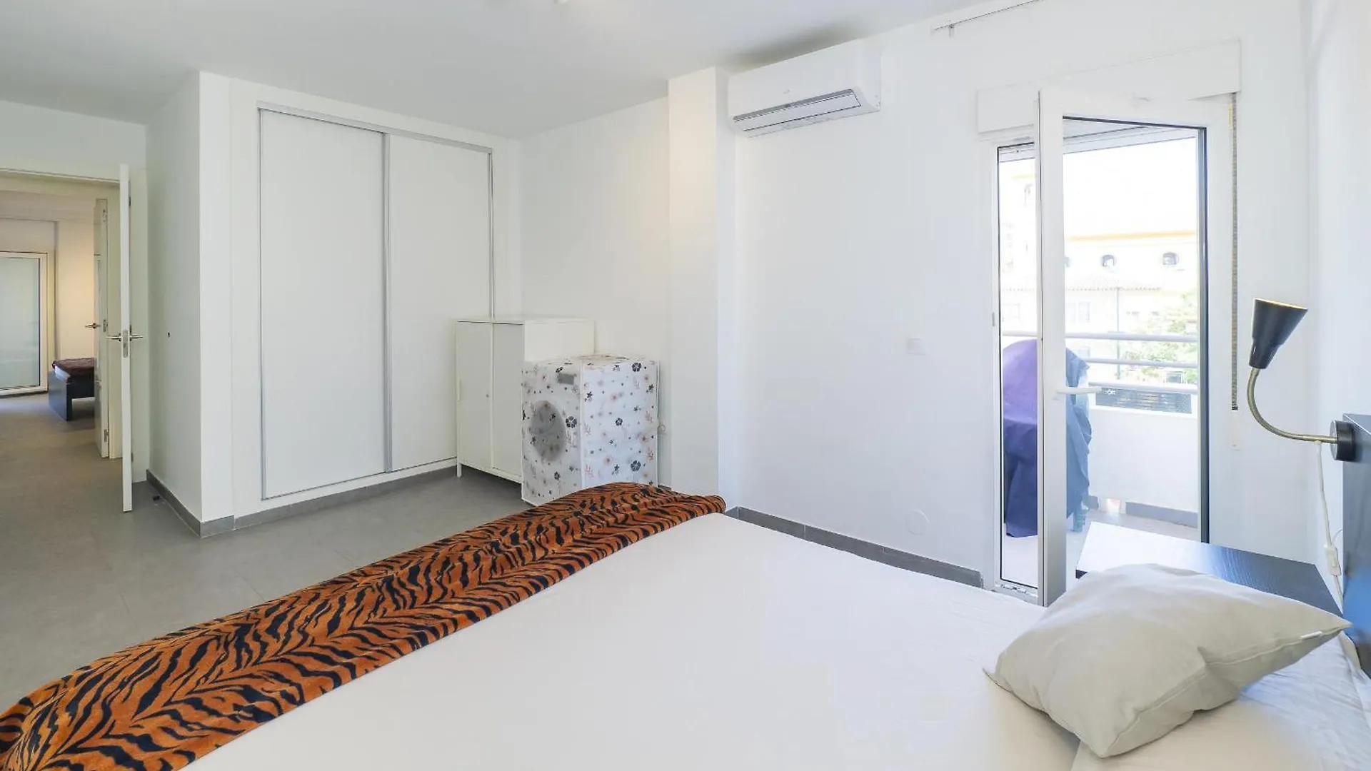 Cubo'S Mariana Apartment Málaga